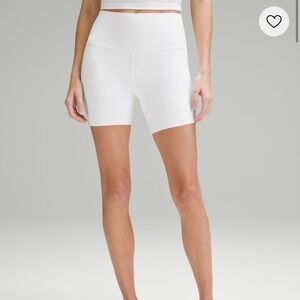 New w/o tags! Lululemon Align High Rise 6” white biker shorts, size 4